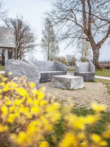 2 blakus baseinam (1)