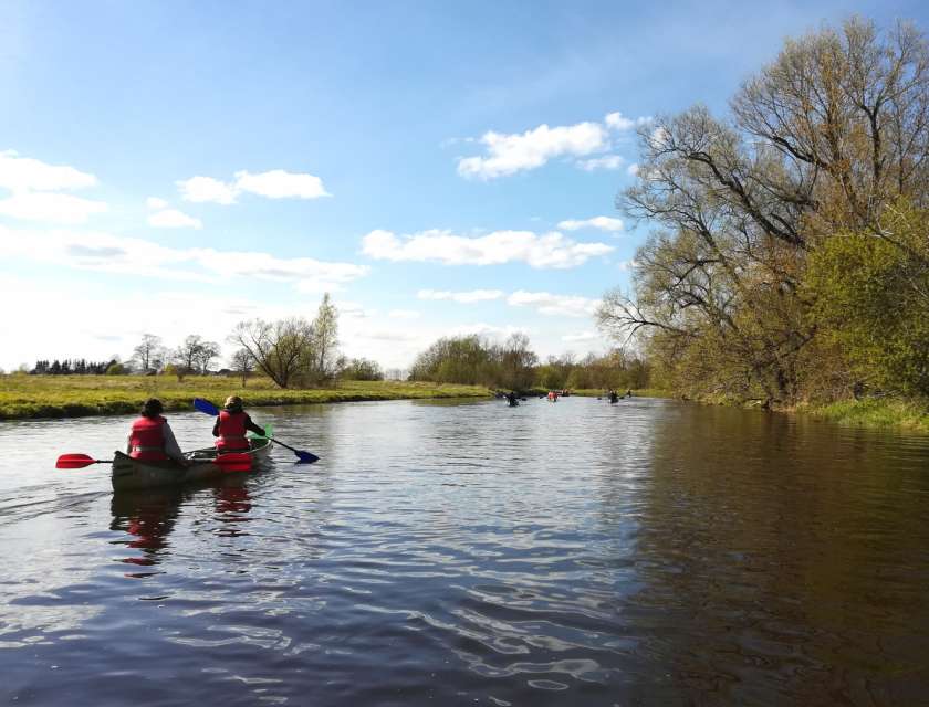 CANOE boat rental
