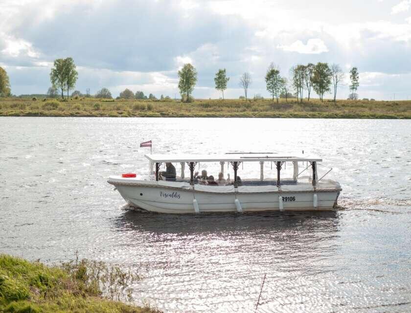 Passenger boat “Visvaldis” – a Cruise Along the Daugava