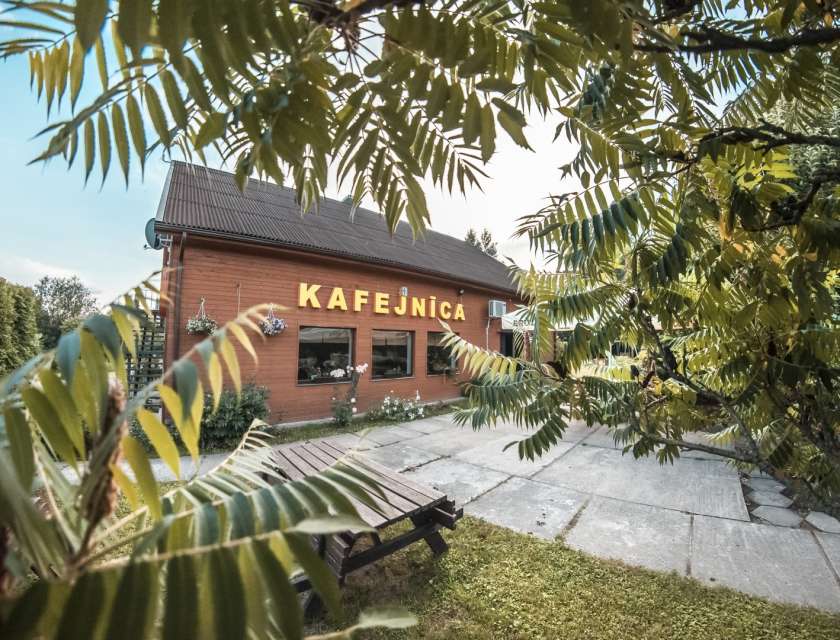 Cafe 