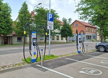 Elektroauto uzlādes punkti